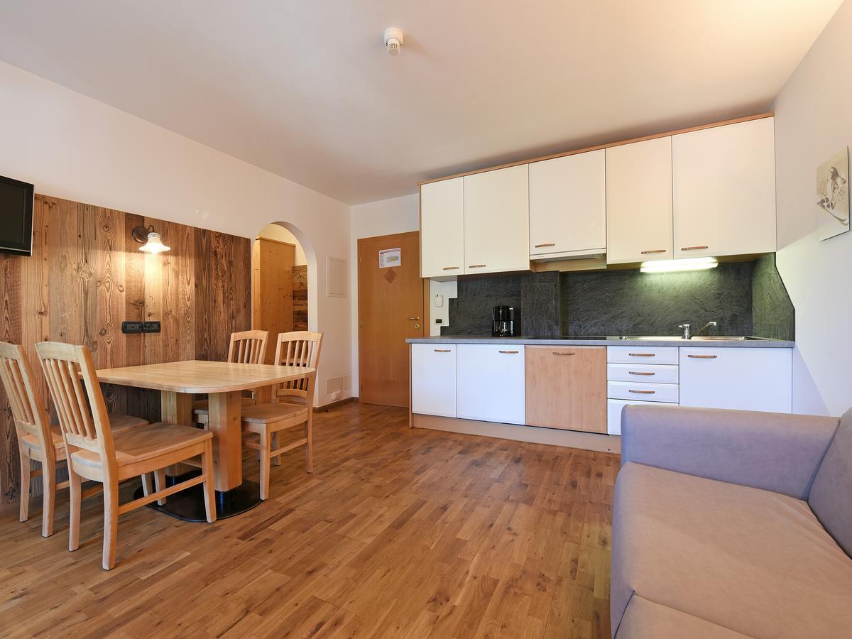 Apart Residence Rautal ***S San Vigilio Di Marebbe Bagian luar foto