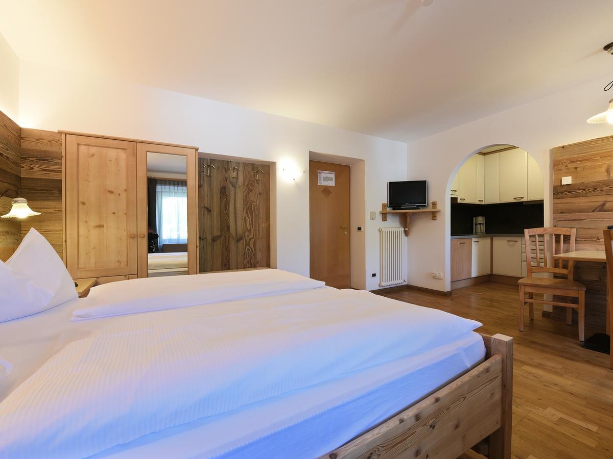 Apart Residence Rautal ***S San Vigilio Di Marebbe Bagian luar foto