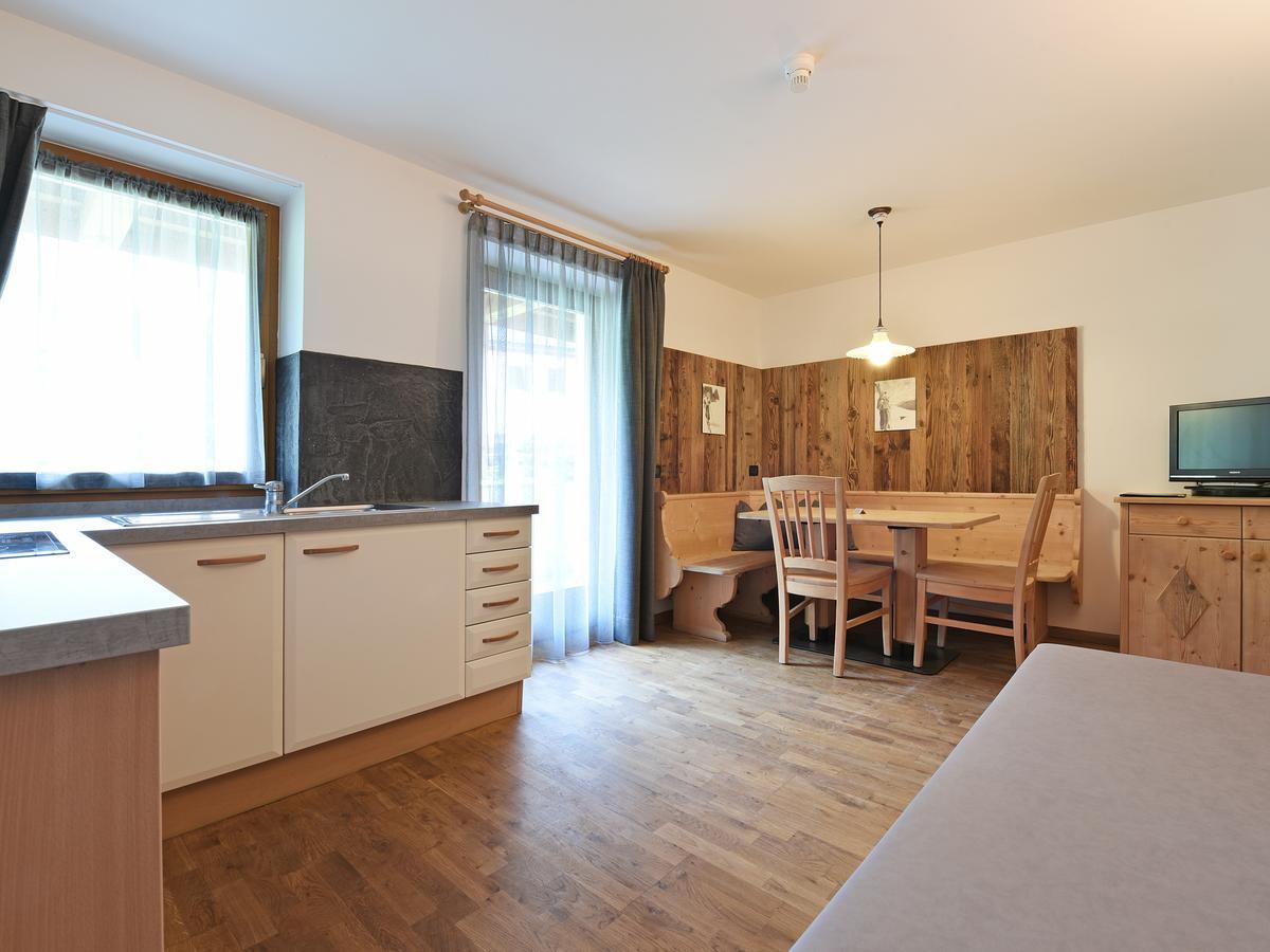 Apart Residence Rautal ***S San Vigilio Di Marebbe Bagian luar foto